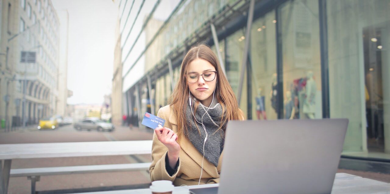 pexels-andrea-piacquadio-3784391